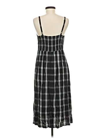 Old Navy Casual Dress (view 2)