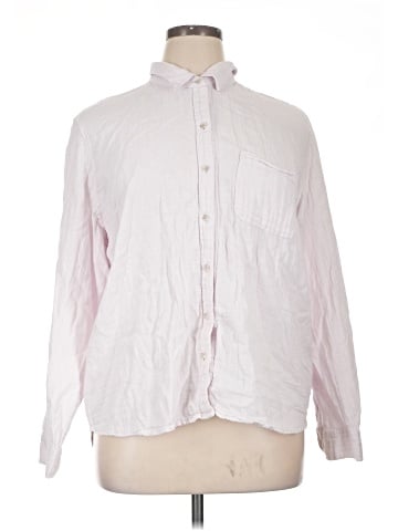 Universal Thread Long Sleeve Button-Down Shirt (view 1)