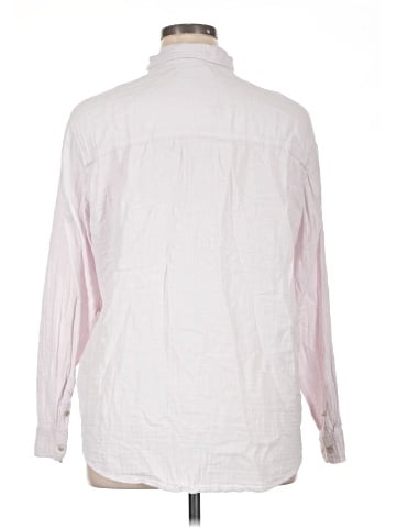 Universal Thread Long Sleeve Button-Down Shirt (view 2)