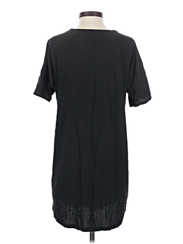 Victoria's Secret Short Sleeve T-Shirt (view 2)