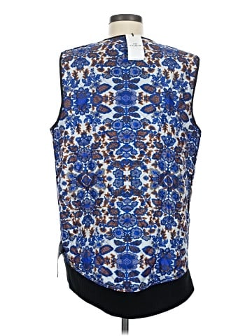 Coach Vest (view 2)