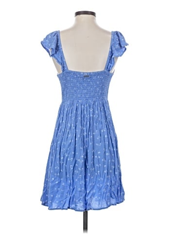 Billabong Casual Dress (view 2)