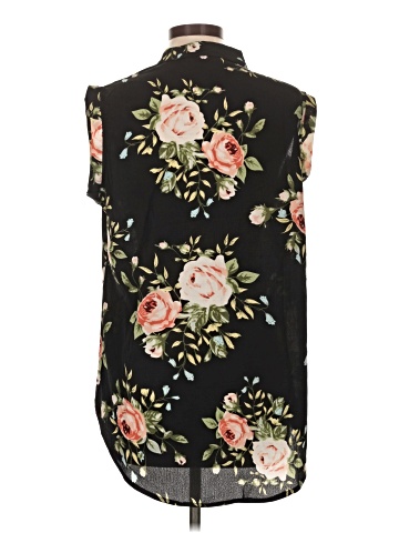 Amaryllis Short Sleeve Blouse (view 2)