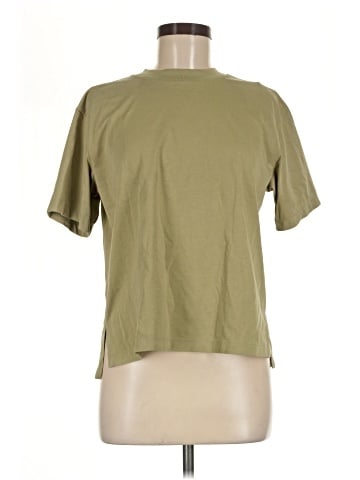 Uniqlo Short Sleeve T-Shirt (view 1)