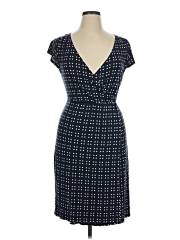 Old Navy Casual Dress (view 1)