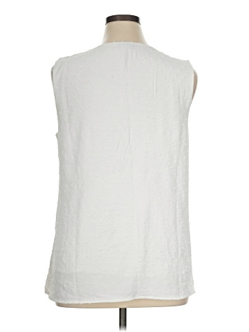 Nina Leonard Sleeveless Top (view 2)