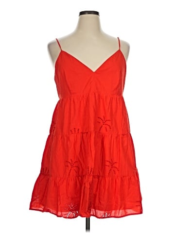 Ann Taylor LOFT Cocktail Dress (view 1)