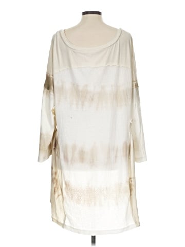 Pol 3/4 Sleeve Blouse (view 2)