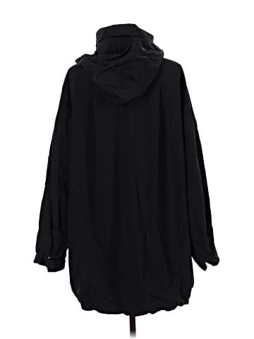 Lululemon Athletica Raincoat (view 2)