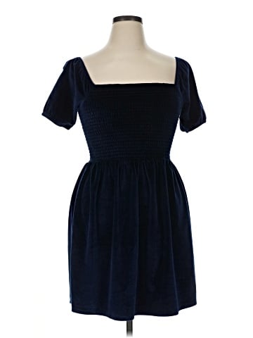 Vineyard Vines Casual Dress (view 1)