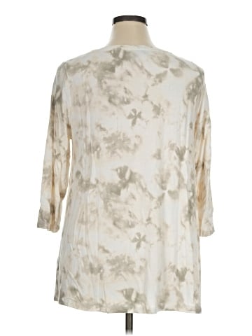 Tahari 3/4 Sleeve Blouse (view 2)