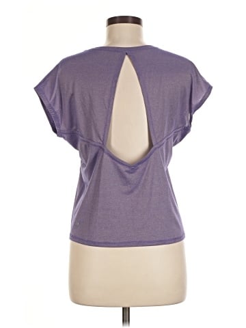 Lululemon Athletica Short Sleeve T-Shirt (view 2)