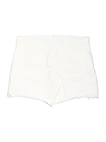 Gap Shorts (view 2)