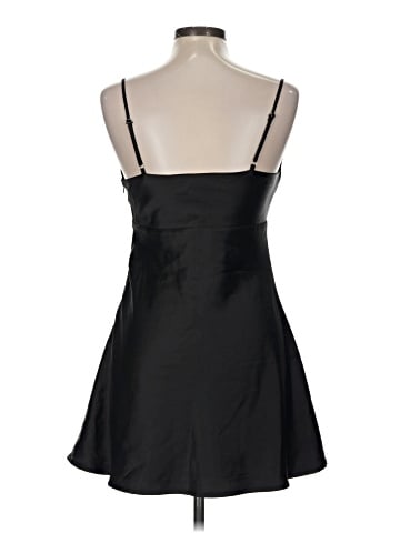 Forever 21 Cocktail Dress (view 2)