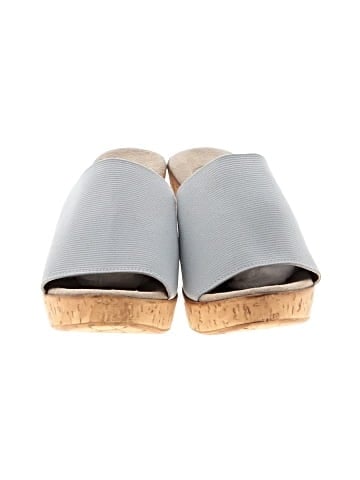 Unbranded Wedges (view 2)