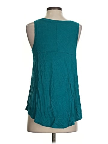 Time and Tru Tank Top (view 2)
