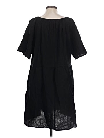 Old Navy Casual Dress (view 2)