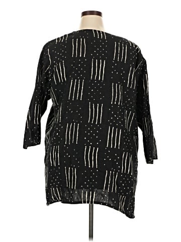 Liz and Jane 3/4 Sleeve Blouse (view 2)