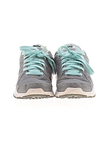 Nike Sneakers (view 2)