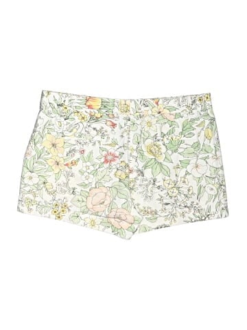 Gap Shorts (view 2)