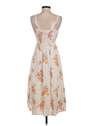 Old Navy Casual Dress (view 2)