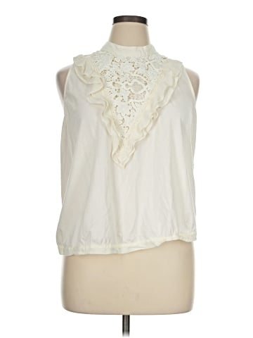 Tiny Sleeveless Blouse (view 1)