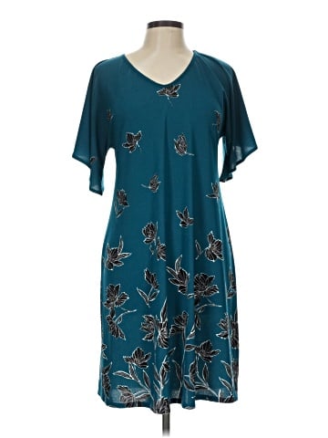 Apt. 9 Casual Dress (view 1)