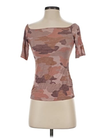 L'Agence Short Sleeve T-Shirt (view 1)