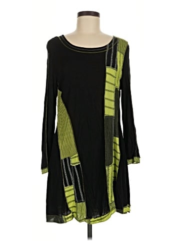Parsley & Sage 3/4 Sleeve Top (view 1)