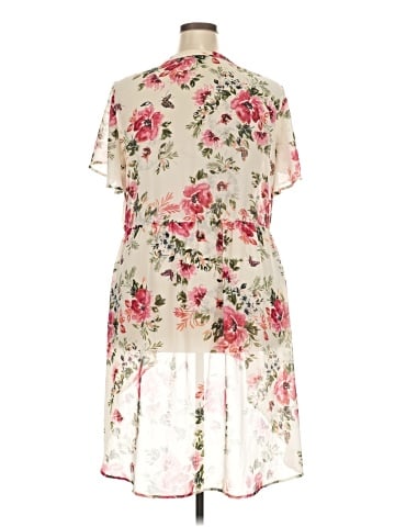 Torrid Short Sleeve Blouse (view 2)