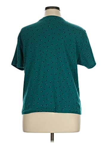Karen Scott Short Sleeve T-Shirt (view 2)