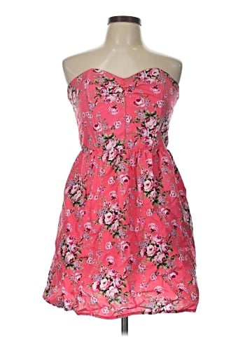 Xhilaration Cocktail Dress (view 1)
