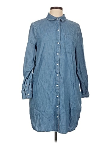 Old Navy Casual Dress (view 1)