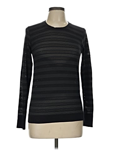 Lululemon Athletica Long Sleeve T-Shirt (view 1)