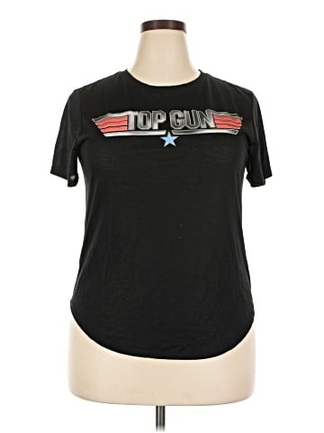 Paramount Pictures Short Sleeve T-Shirt (view 1)