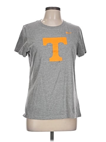 Nike Short Sleeve T-Shirt (view 1)