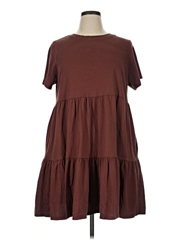 Old Navy Casual Dress (view 1)