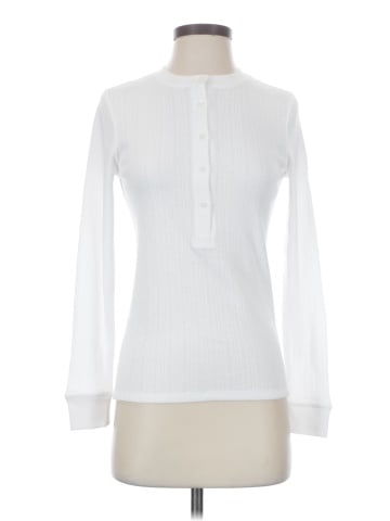 Victoria's Secret Long Sleeve T-Shirt (view 1)