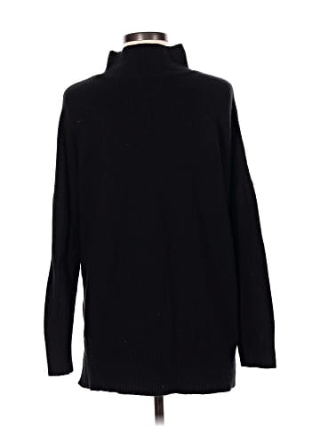 Abercrombie & Fitch Turtleneck Sweater (view 2)