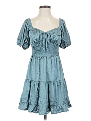 Le Lis Casual Dress (view 1)