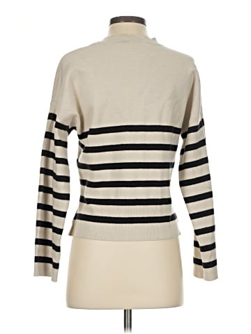 Abercrombie & Fitch Turtleneck Sweater (view 2)