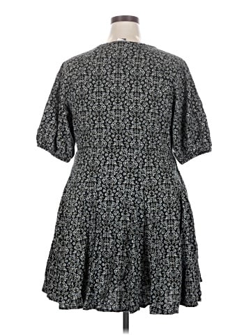 Universal Thread Casual Dress (view 2)