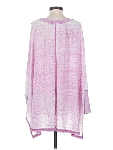 Akemi + Kin Poncho (view 2)