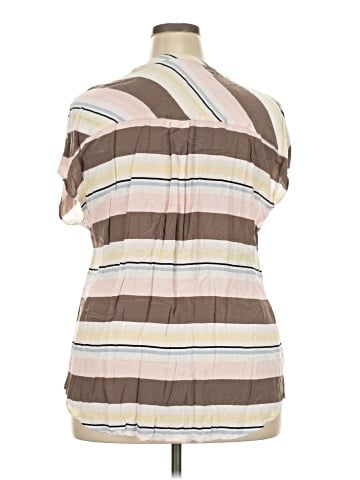 Torrid Short Sleeve Blouse (view 2)