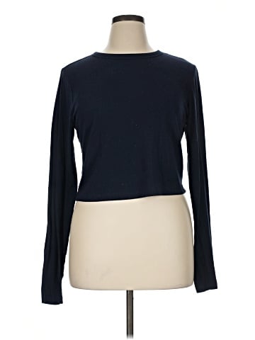 Old Navy Long Sleeve T-Shirt (view 1)