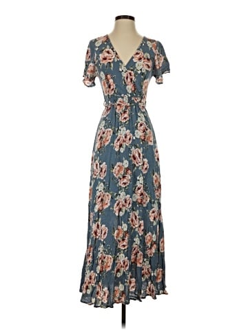 Illa Illa Casual Dress (view 1)