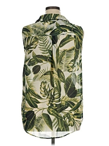 H&M Sleeveless Button-Down Shirt (view 2)
