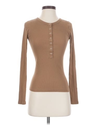 Everlane Long Sleeve Henley (view 1)