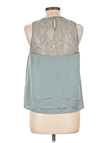 H&M Sleeveless Blouse (view 2)