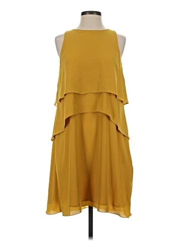 Banana Republic Casual Dress (view 1)